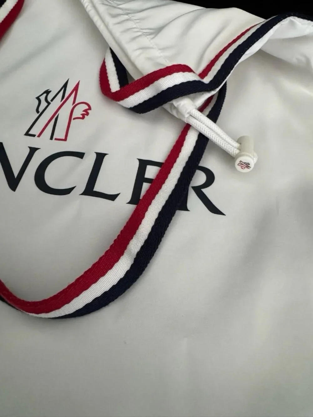 Moncler Dust Bag Storage Cover Drawstring White Red  19
